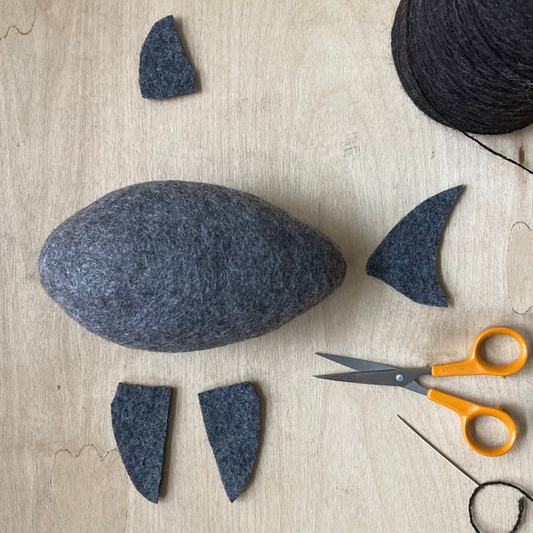 Shark (M/L charcoal)