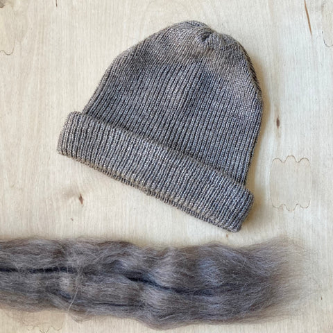 Simple Beanie Light (Brown BFL 4ply)
